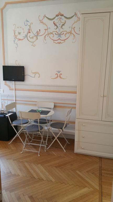 Suites Piazza Del Popolo Rome Exterior photo